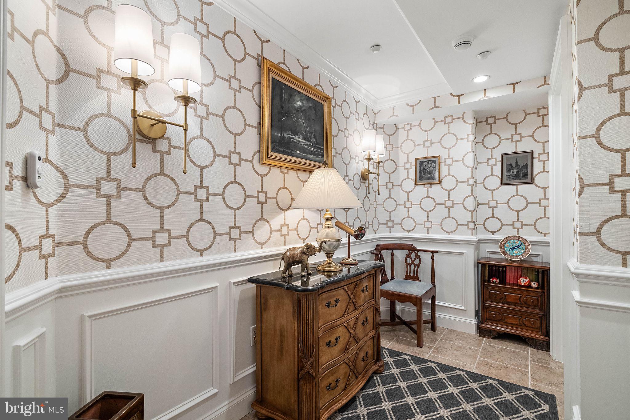 THE POINTE - Residential