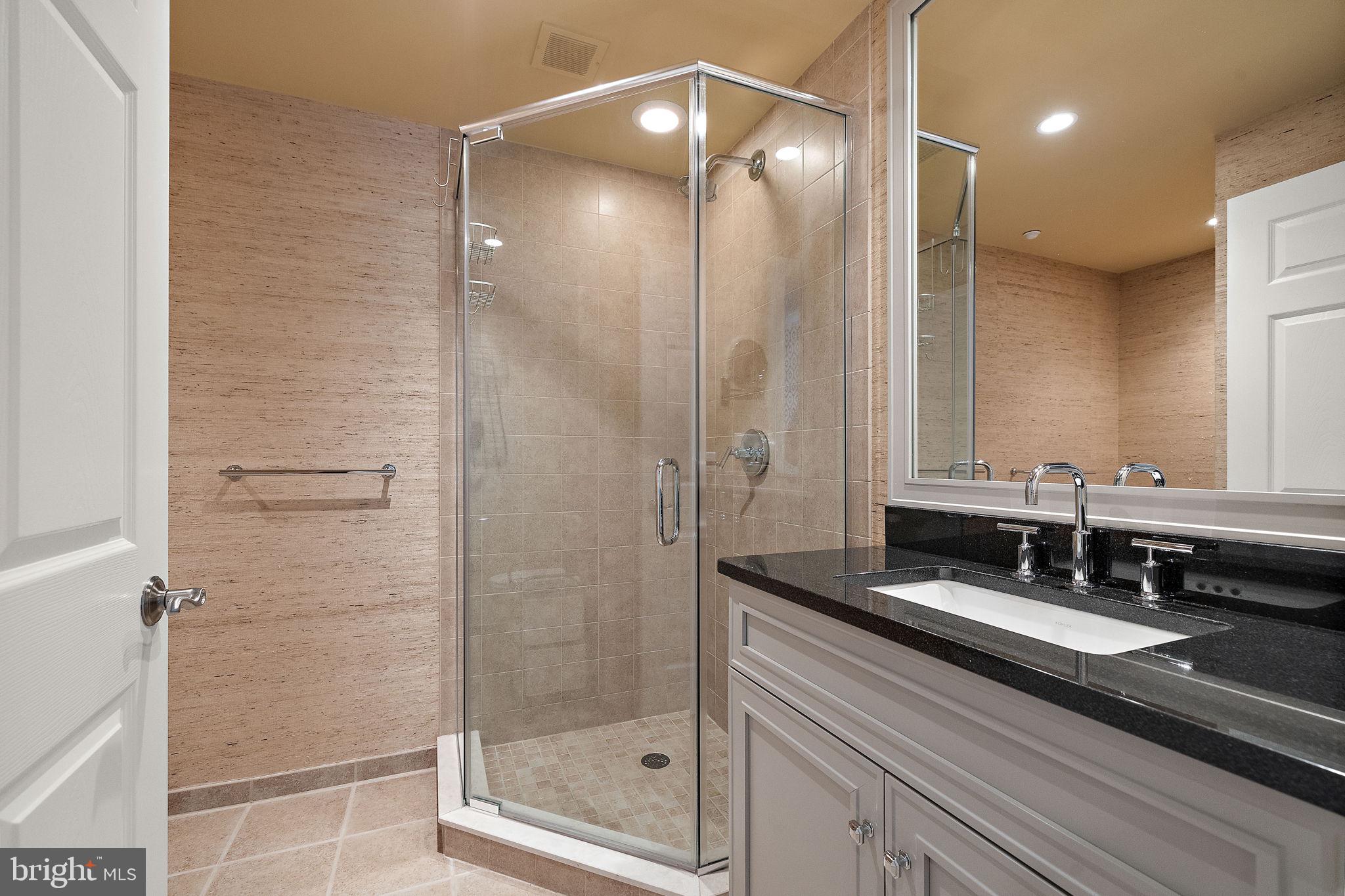 THE POINTE - Residential