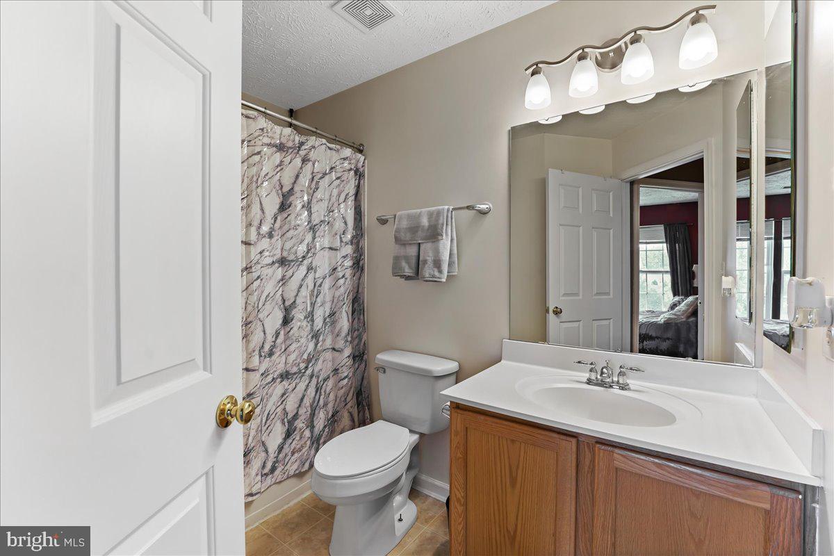 THE COURTS OF MALLORY - Residential