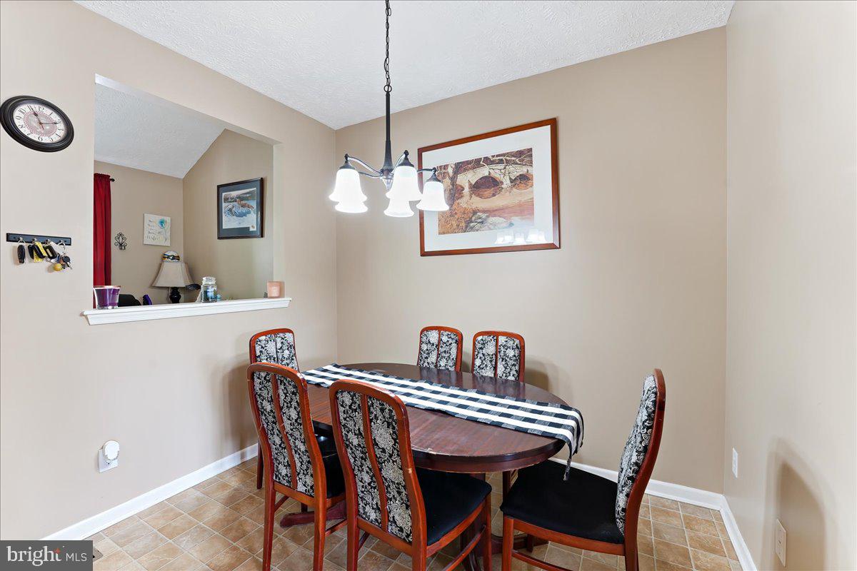 THE COURTS OF MALLORY - Residential