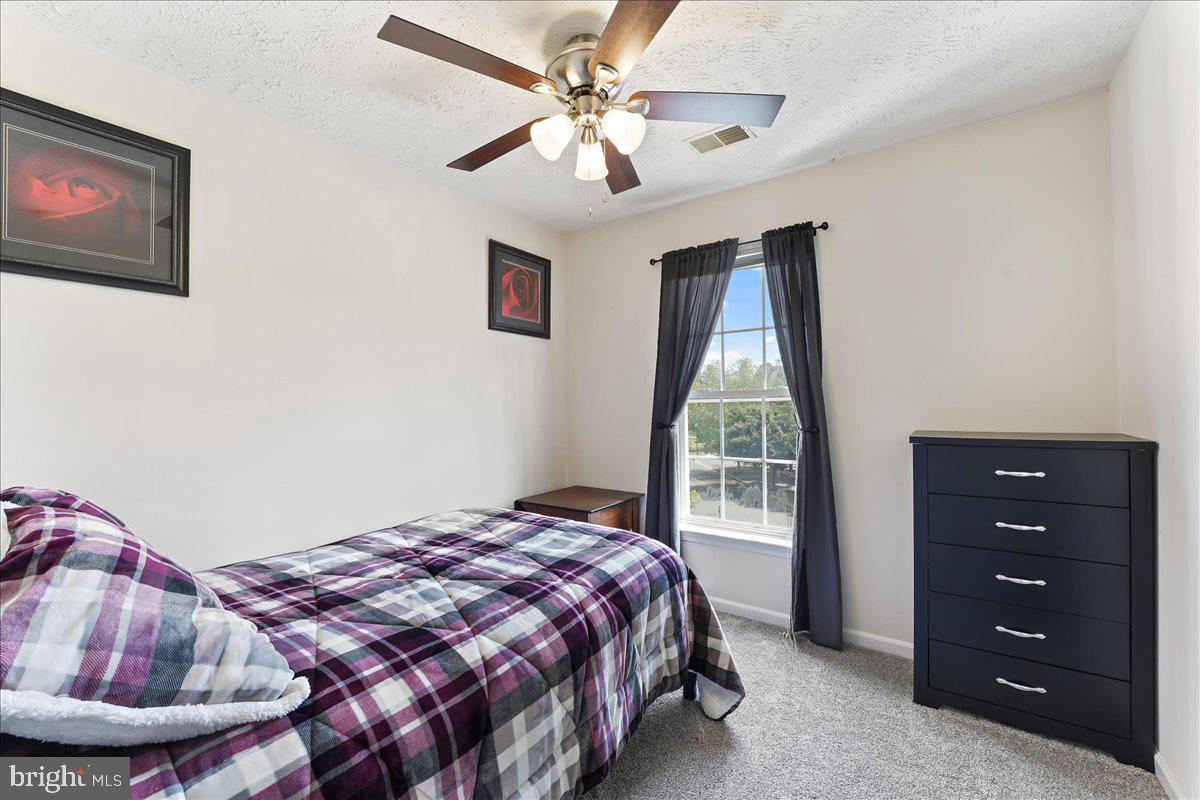 THE COURTS OF MALLORY - Residential