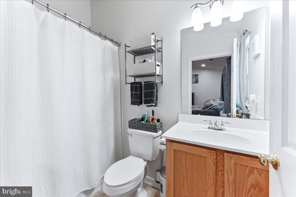 THE COURTS OF MALLORY - Residential