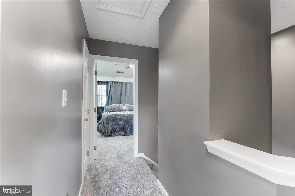 THE COURTS OF MALLORY - Residential