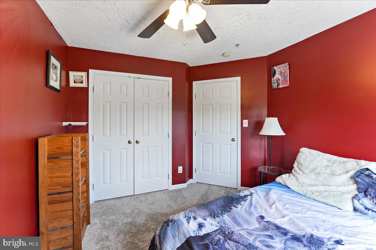 THE COURTS OF MALLORY - Residential