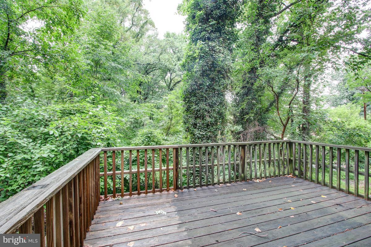 CHILLUM MANOR - Residential