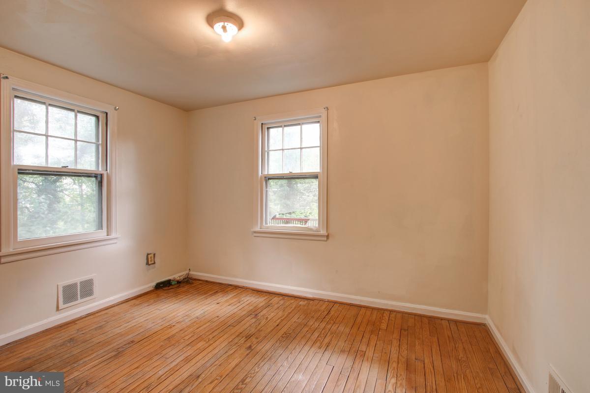 CHILLUM MANOR - Residential