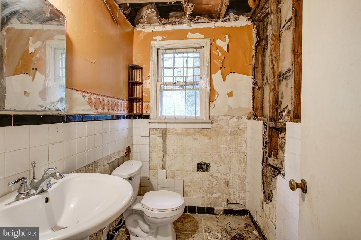 CHILLUM MANOR - Residential