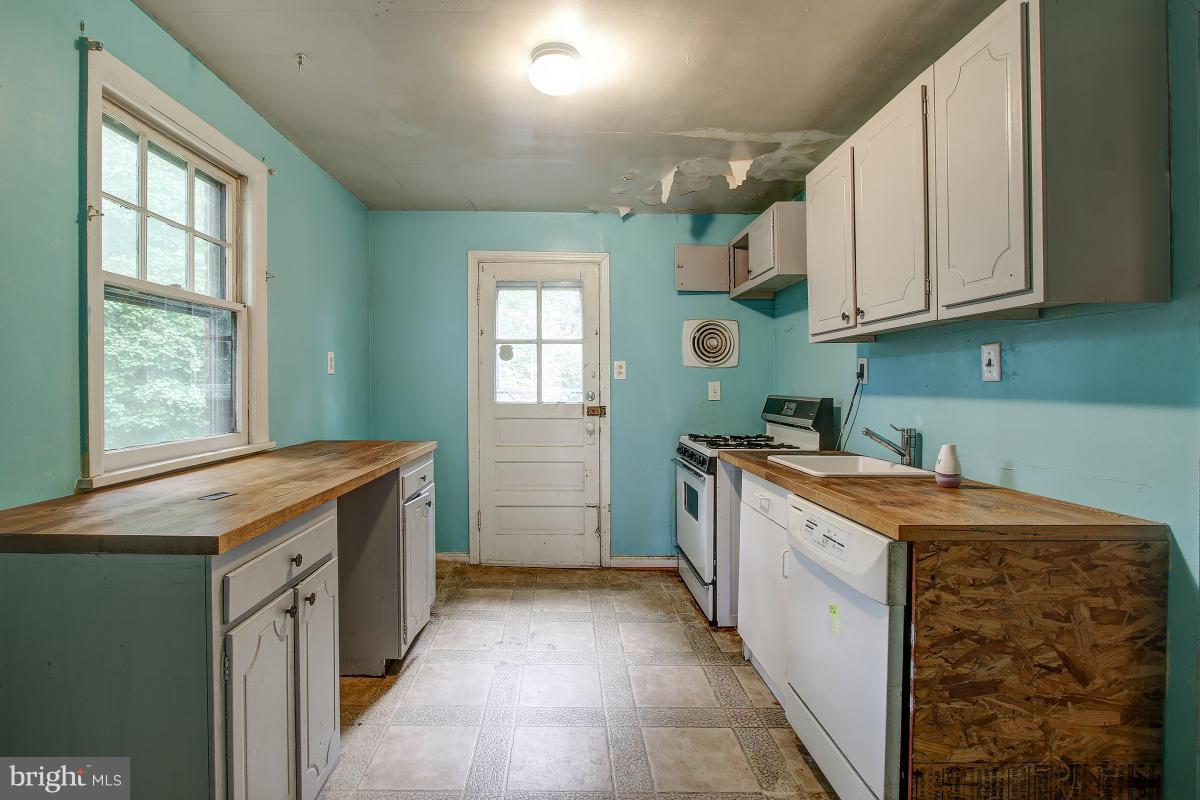 CHILLUM MANOR - Residential