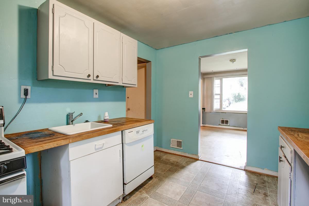 CHILLUM MANOR - Residential