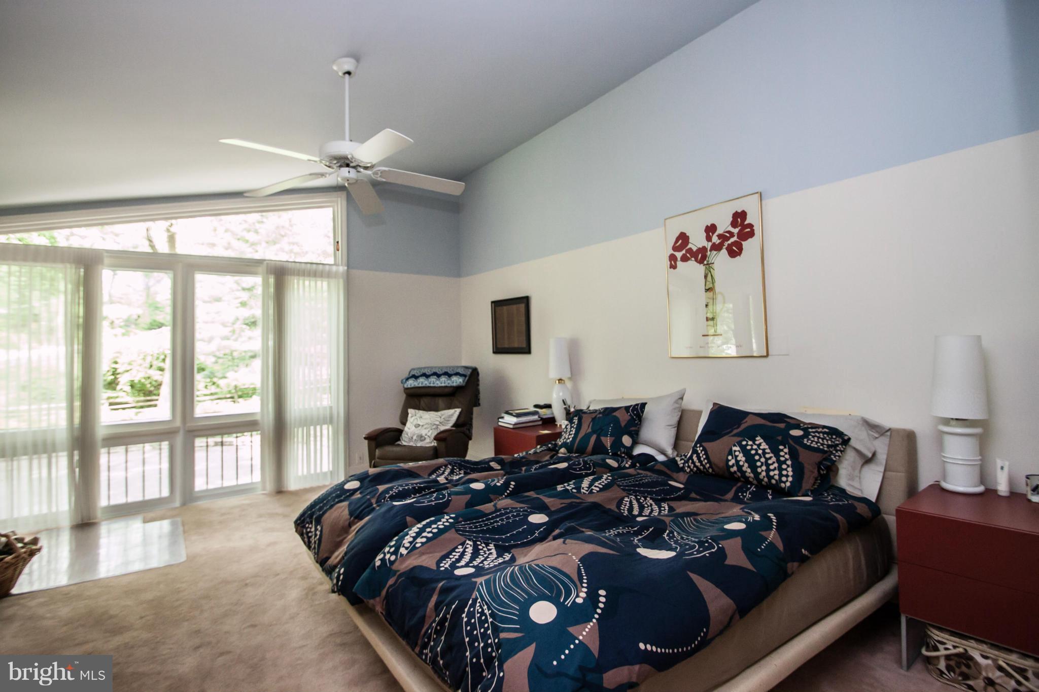 HOLLINDALE - Residential