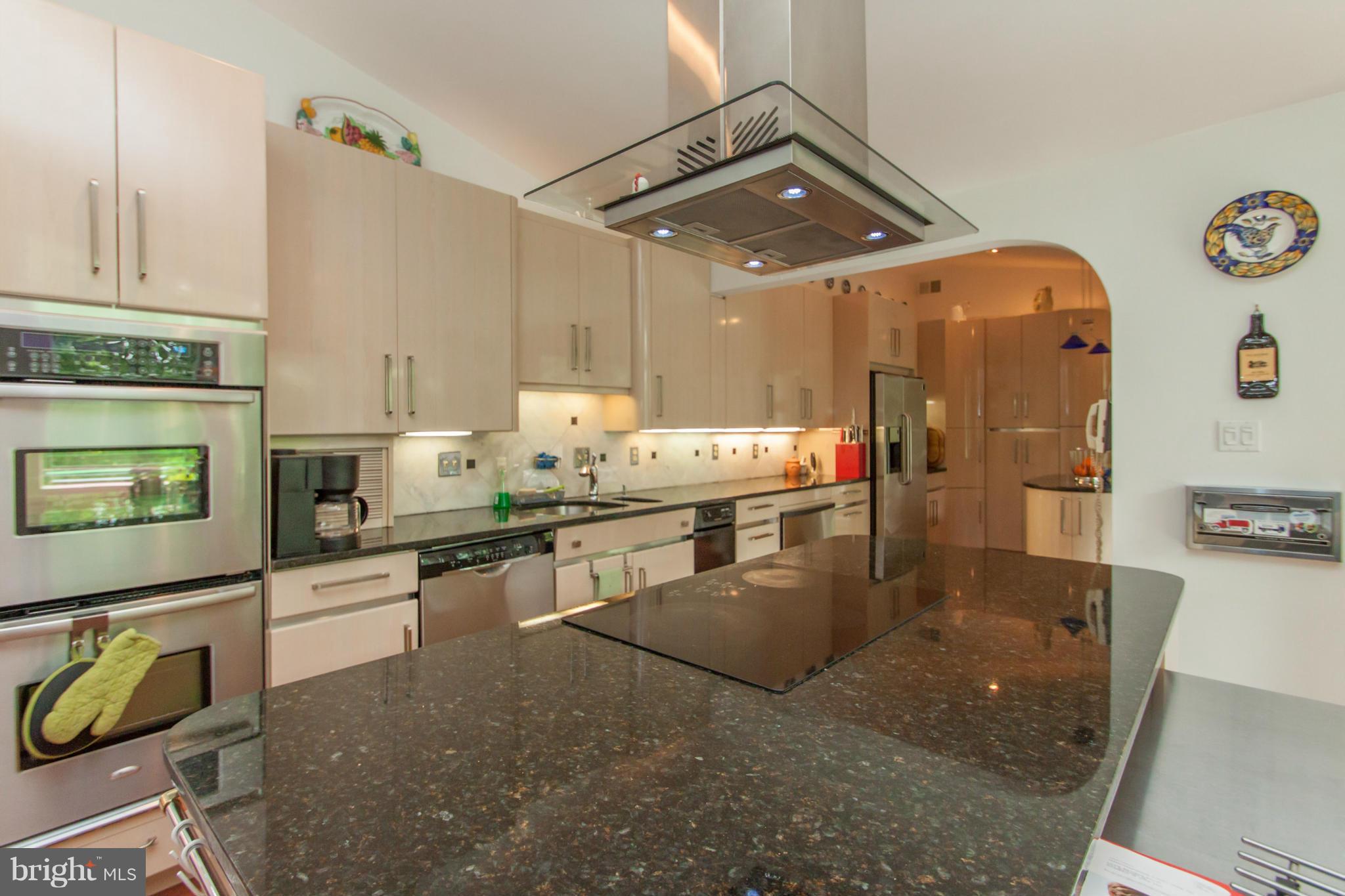 HOLLINDALE - Residential