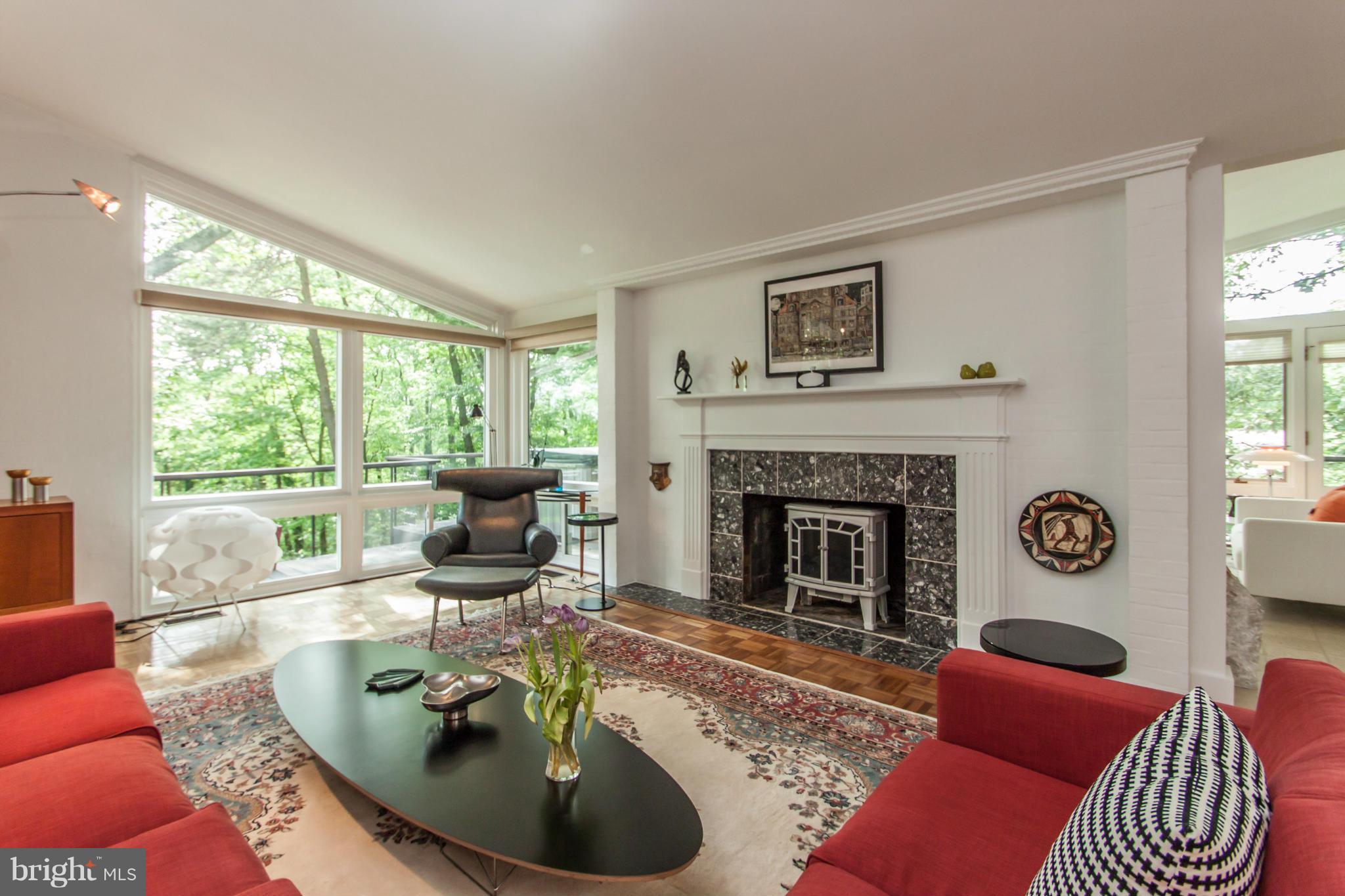 HOLLINDALE - Residential