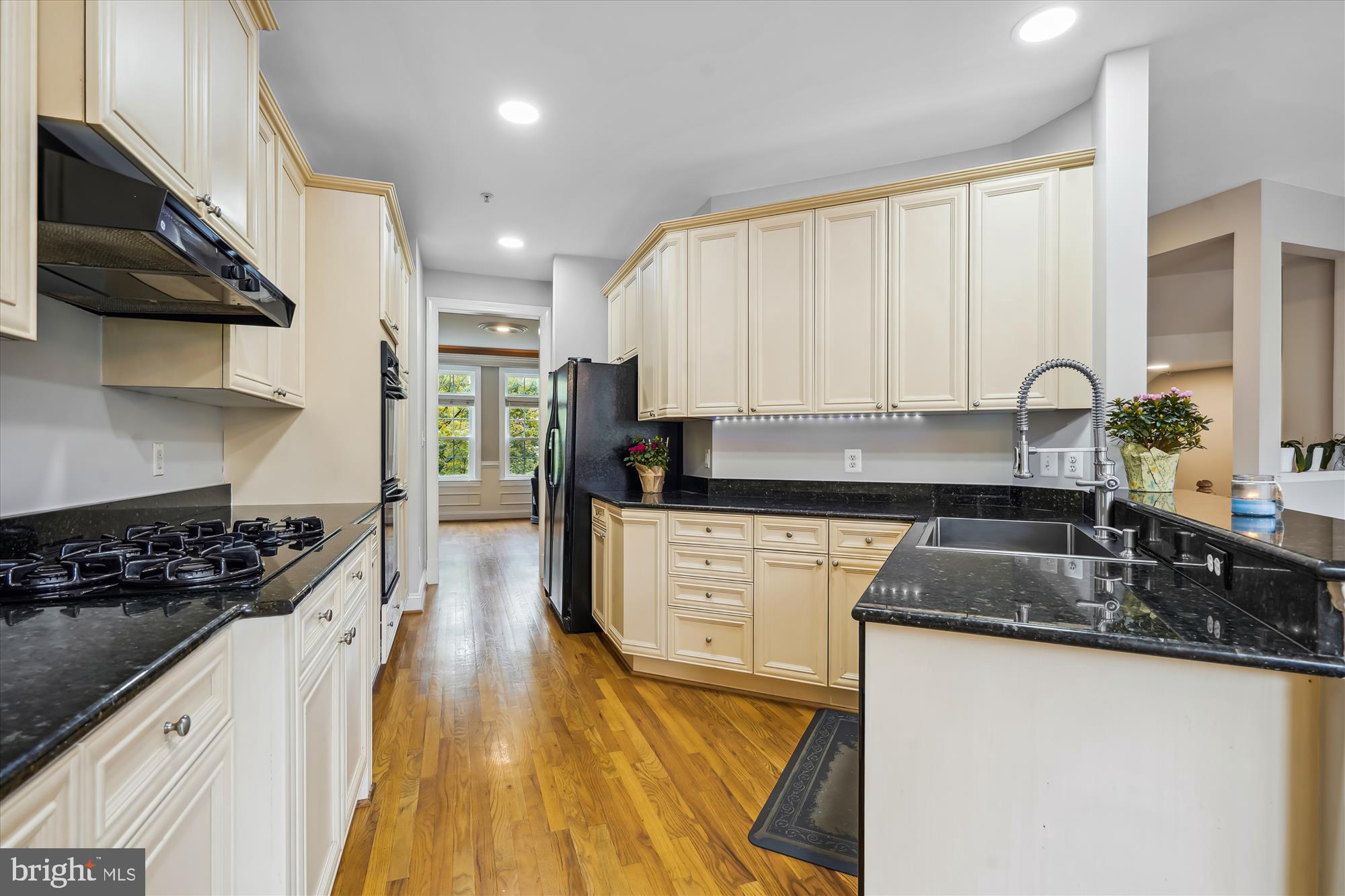 WEST MARKET - Residential