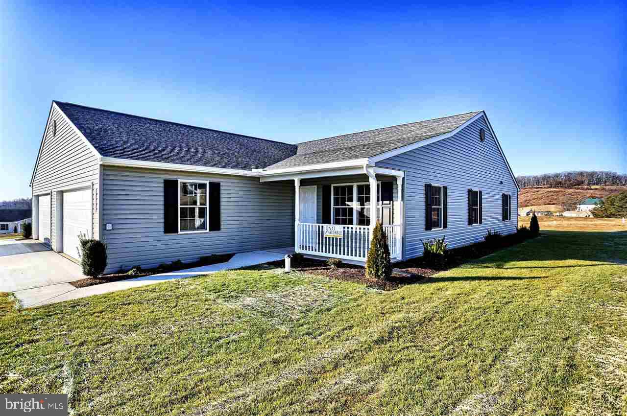 ROTH'S FARM VILLAGE CONDO - Residential