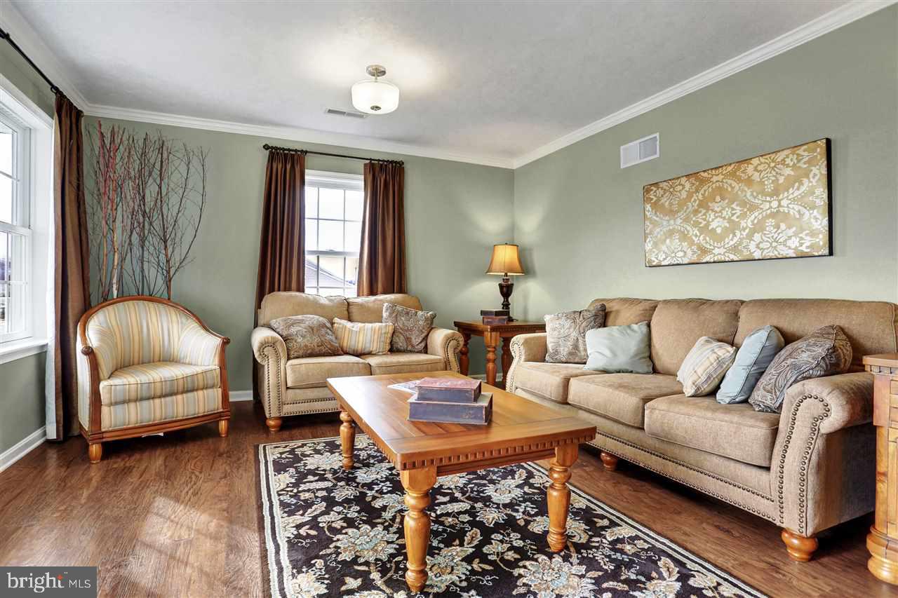 ROTH'S FARM VILLAGE CONDO - Residential