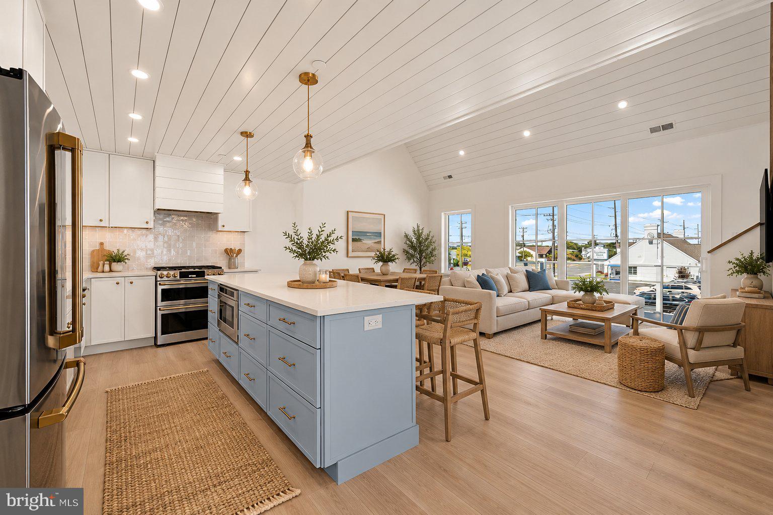 8606 COASTAL HIGHWAY 3