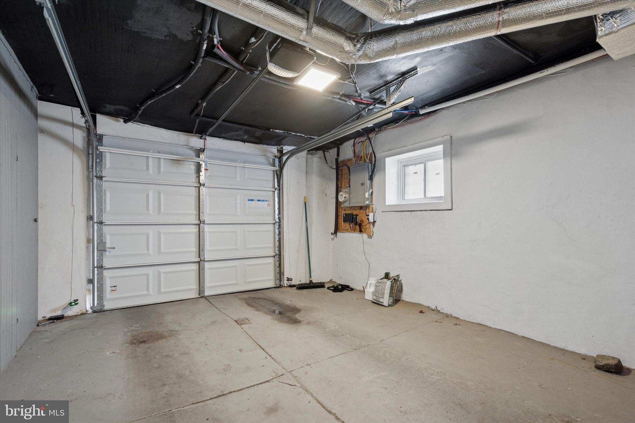 GERMANTOWN - Residential