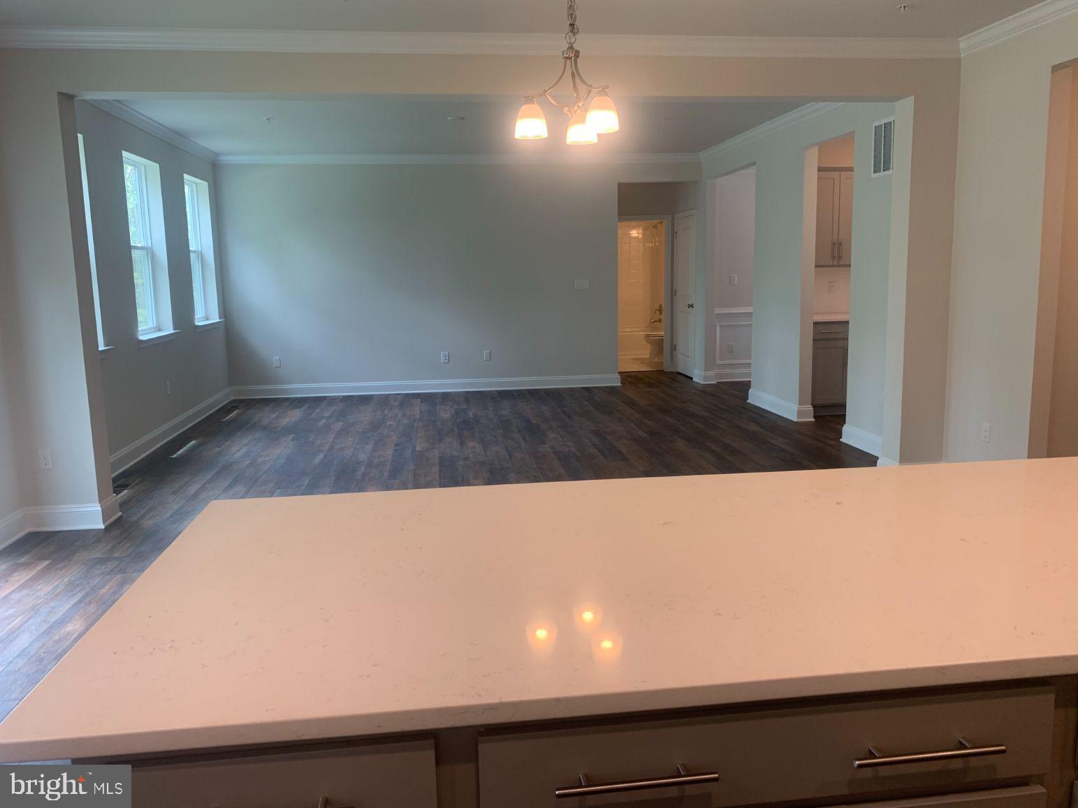 STONEGATE - Residential