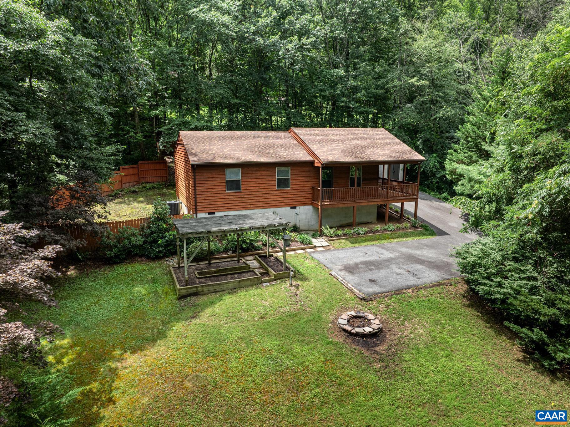 189 TALL PINES DR