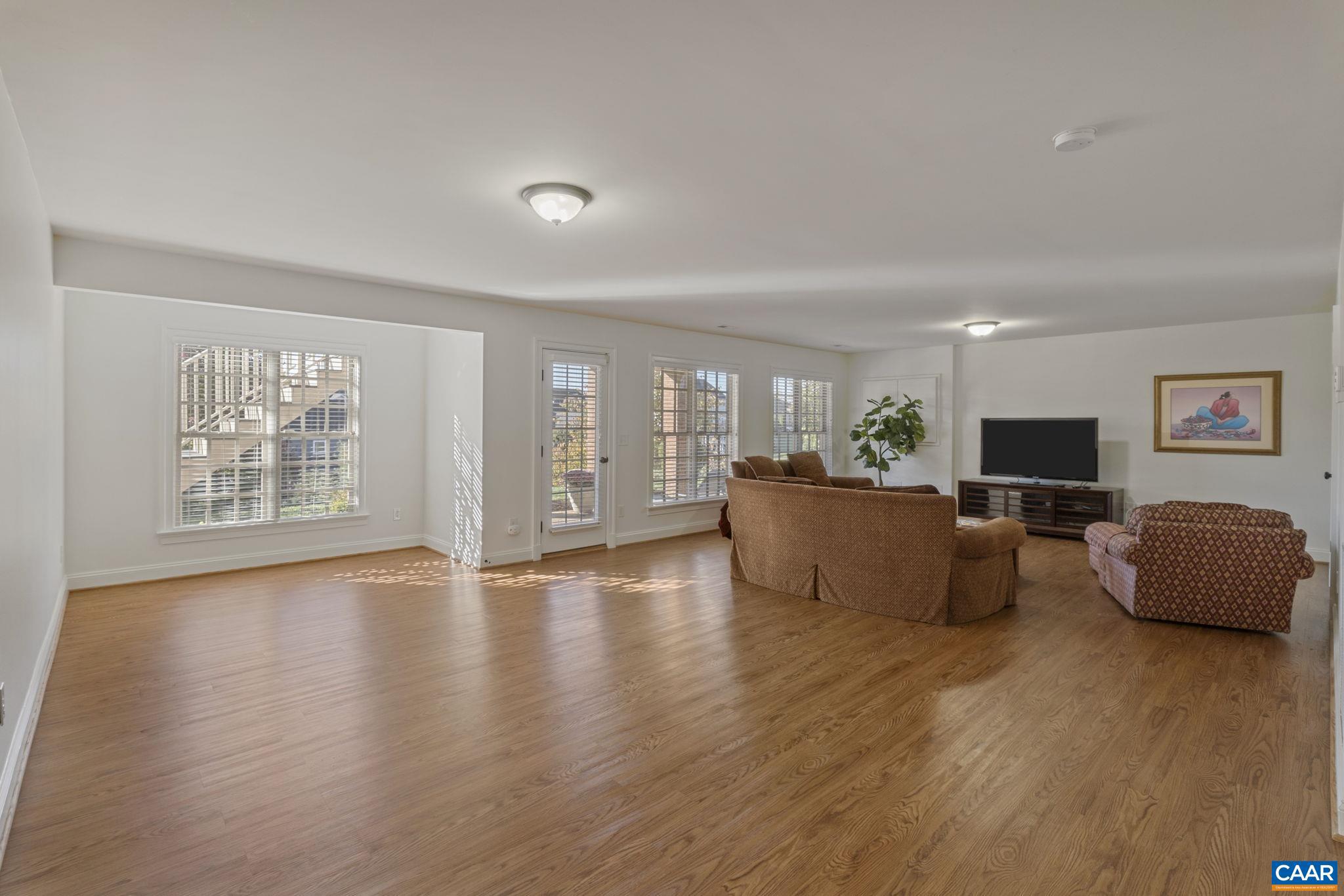 OLD TRAIL - Residential