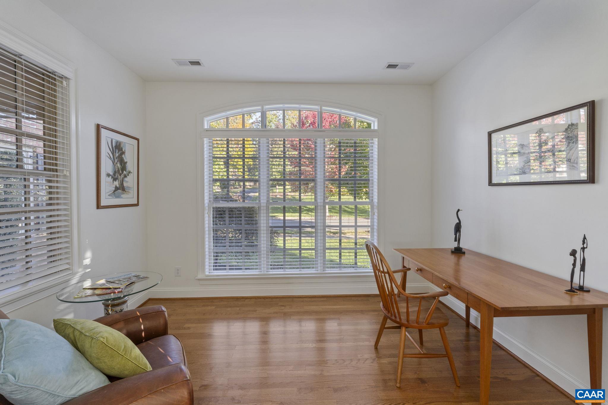 OLD TRAIL - Residential