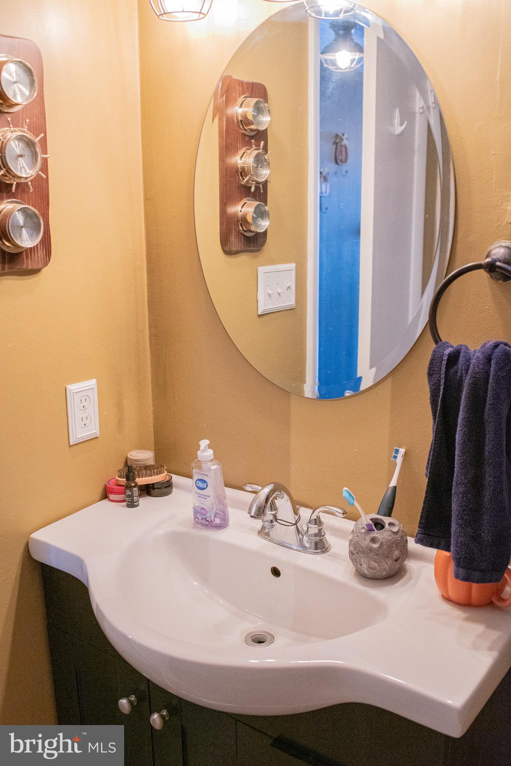 BLUE RIDGE SHORES - Residential