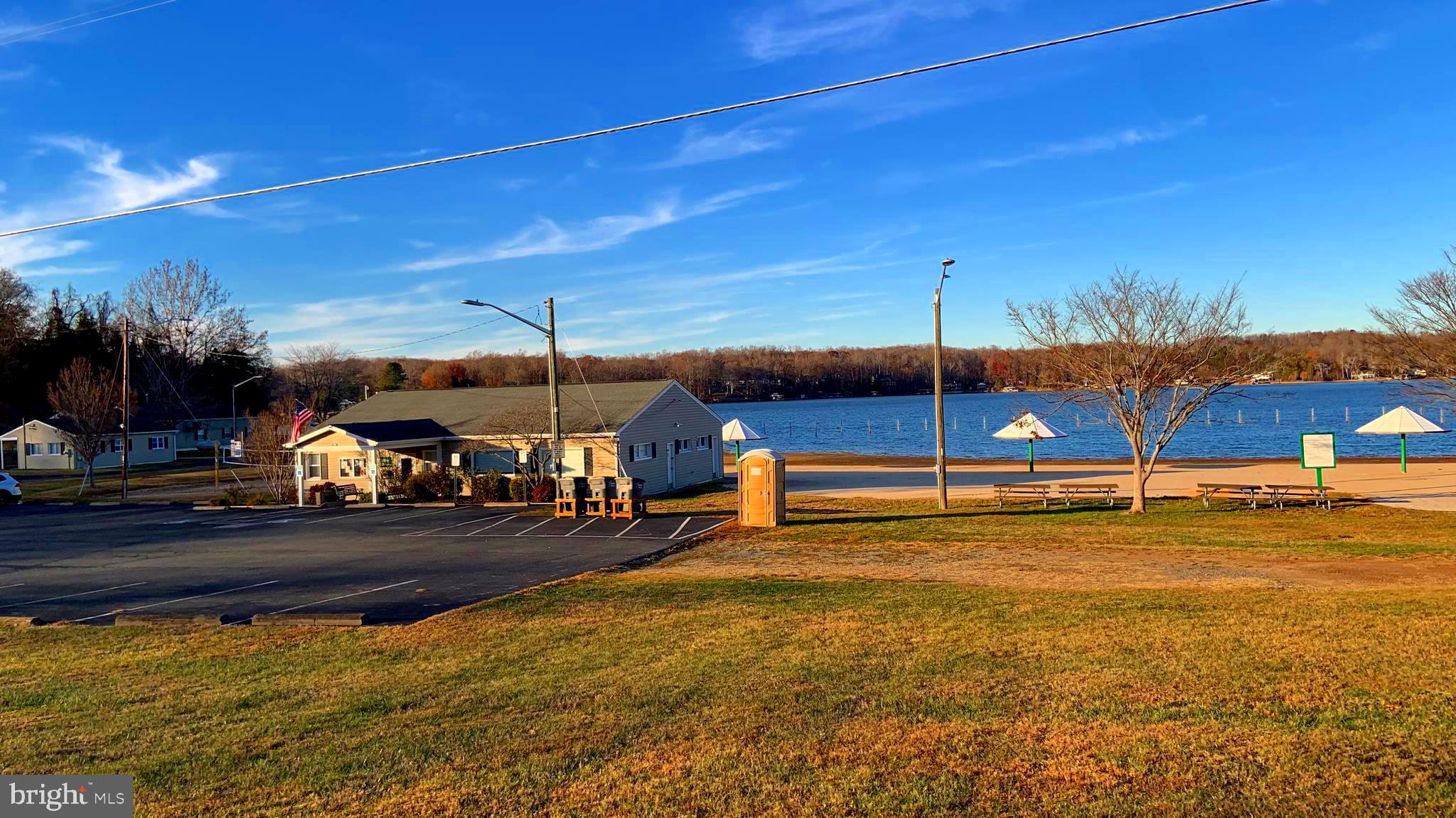 BLUE RIDGE SHORES - Residential