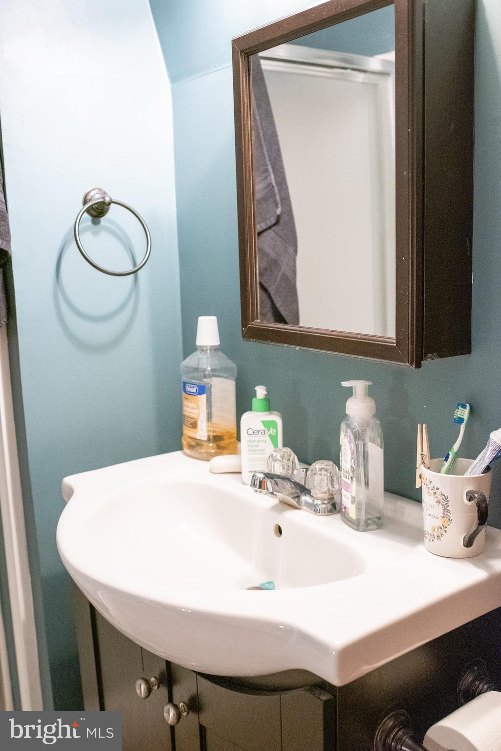 BLUE RIDGE SHORES - Residential