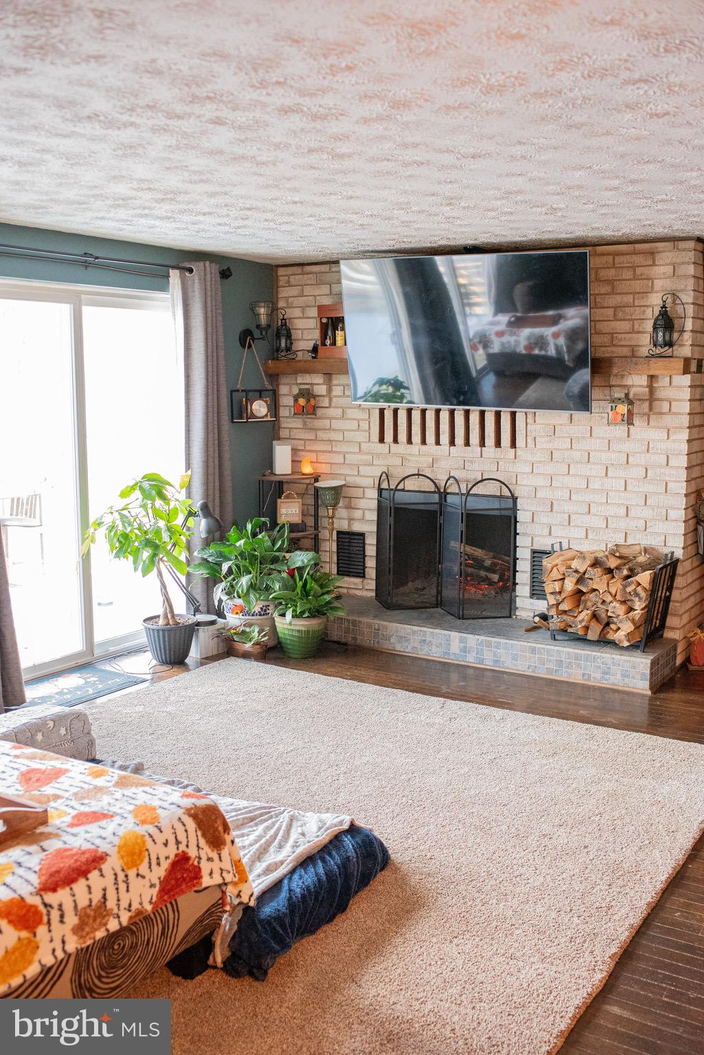 BLUE RIDGE SHORES - Residential