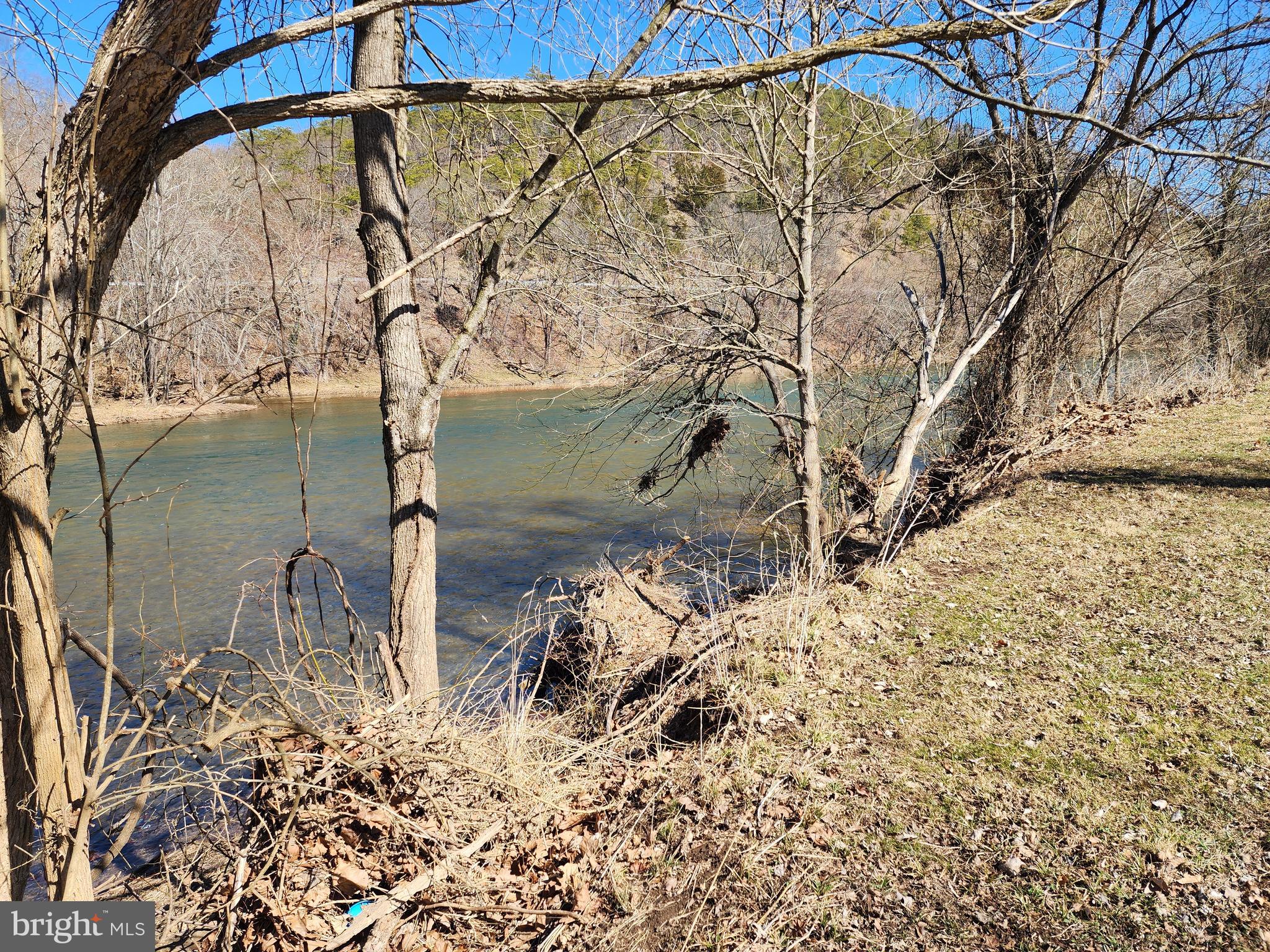 RIVERDALE ACRES - Land