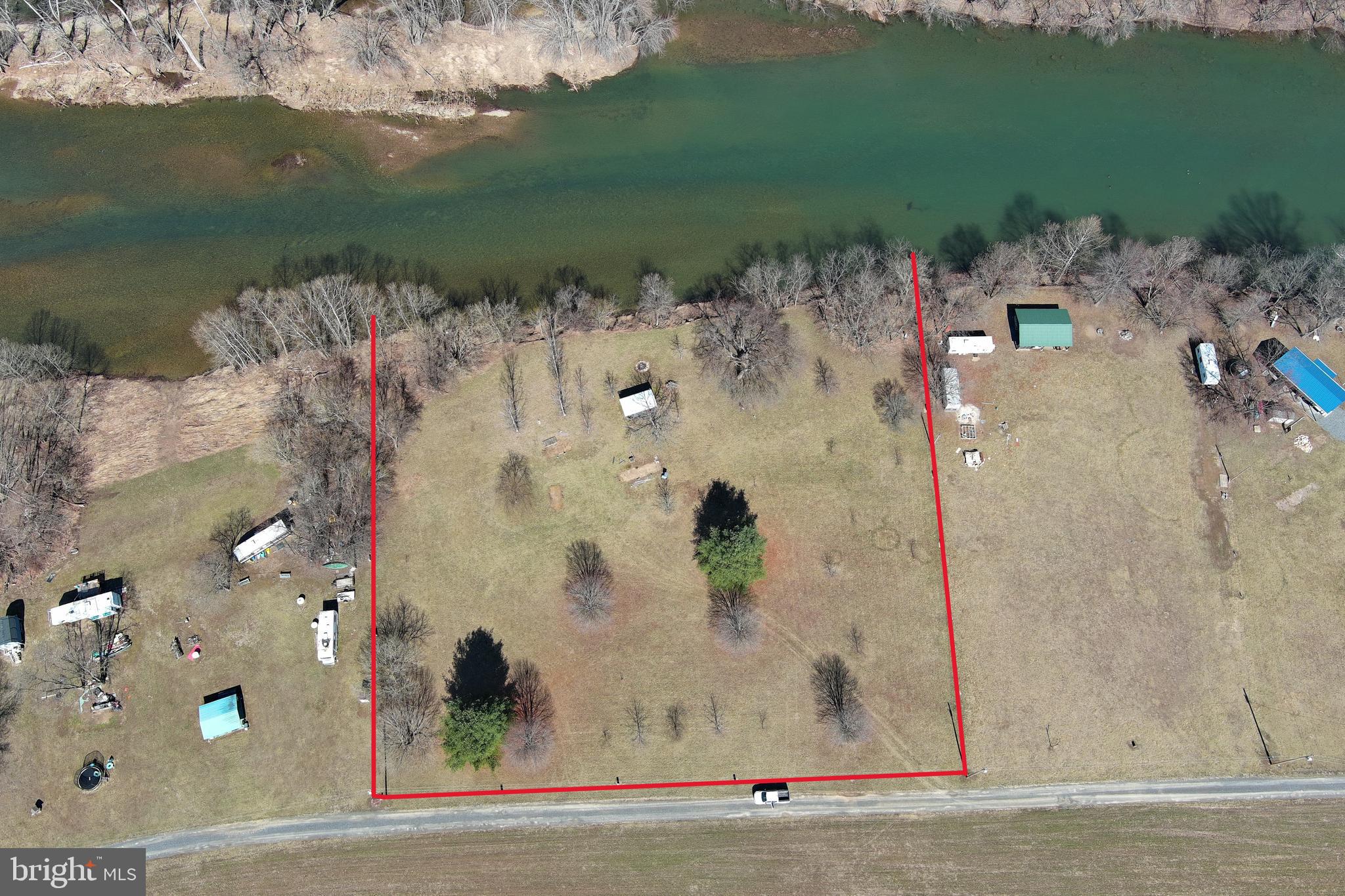 RIVERDALE ACRES - Land