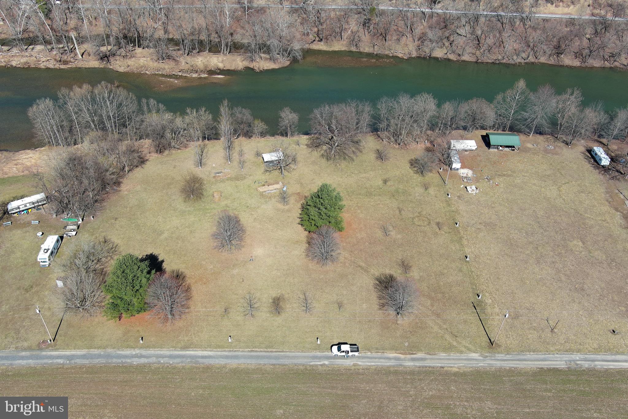 RIVERDALE ACRES - Land