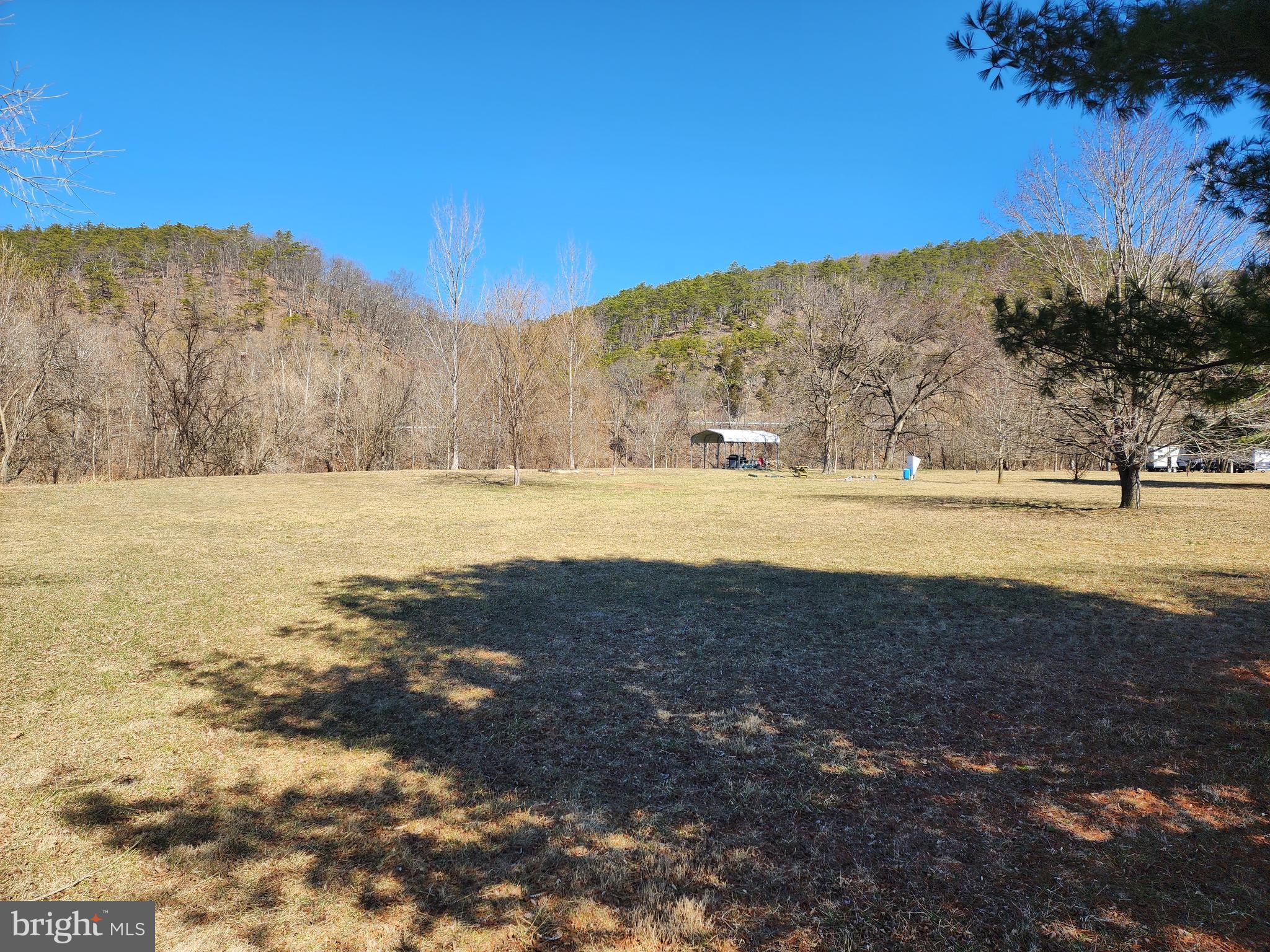 RIVERDALE ACRES - Land