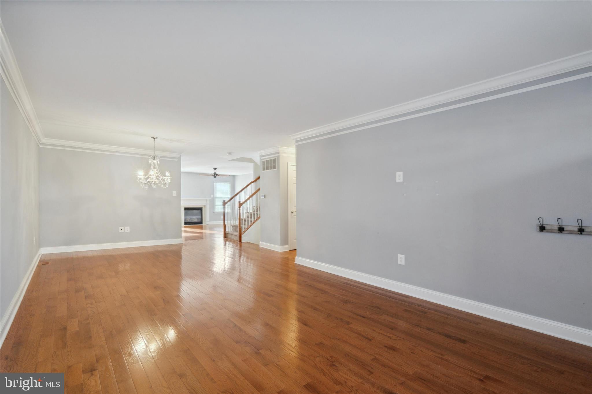 WELLINGTON VILLAGE - Residential