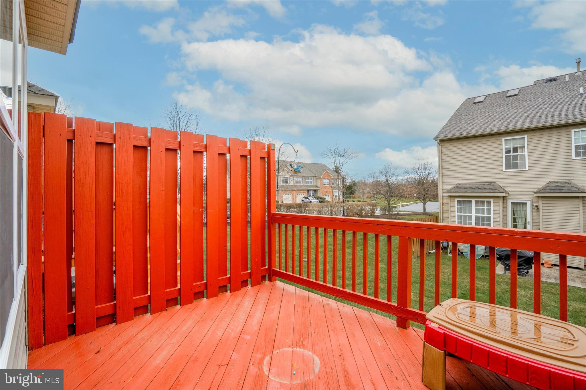 WELLINGTON VILLAGE - Residential