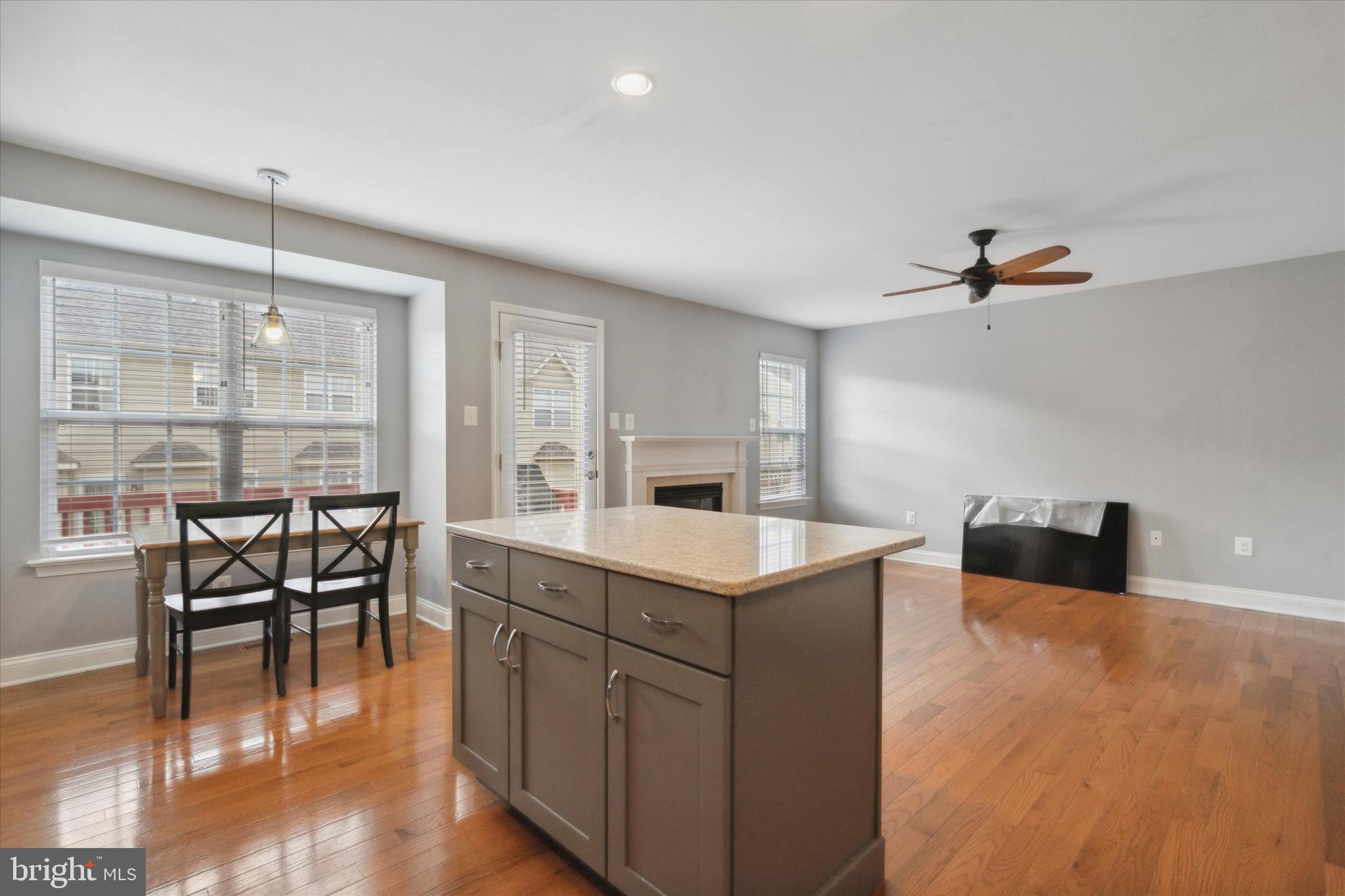 WELLINGTON VILLAGE - Residential