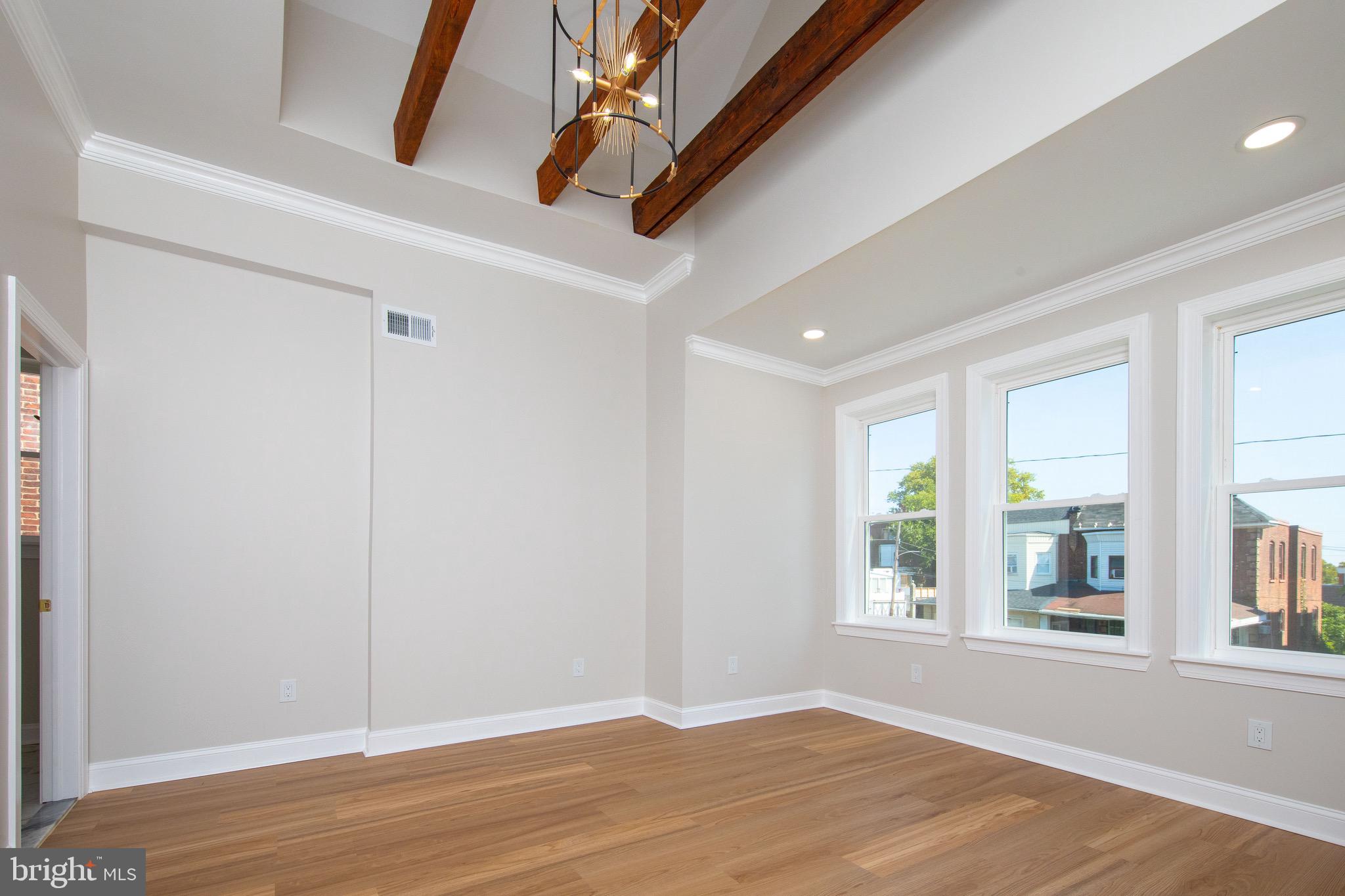 OVERBROOK - Residential