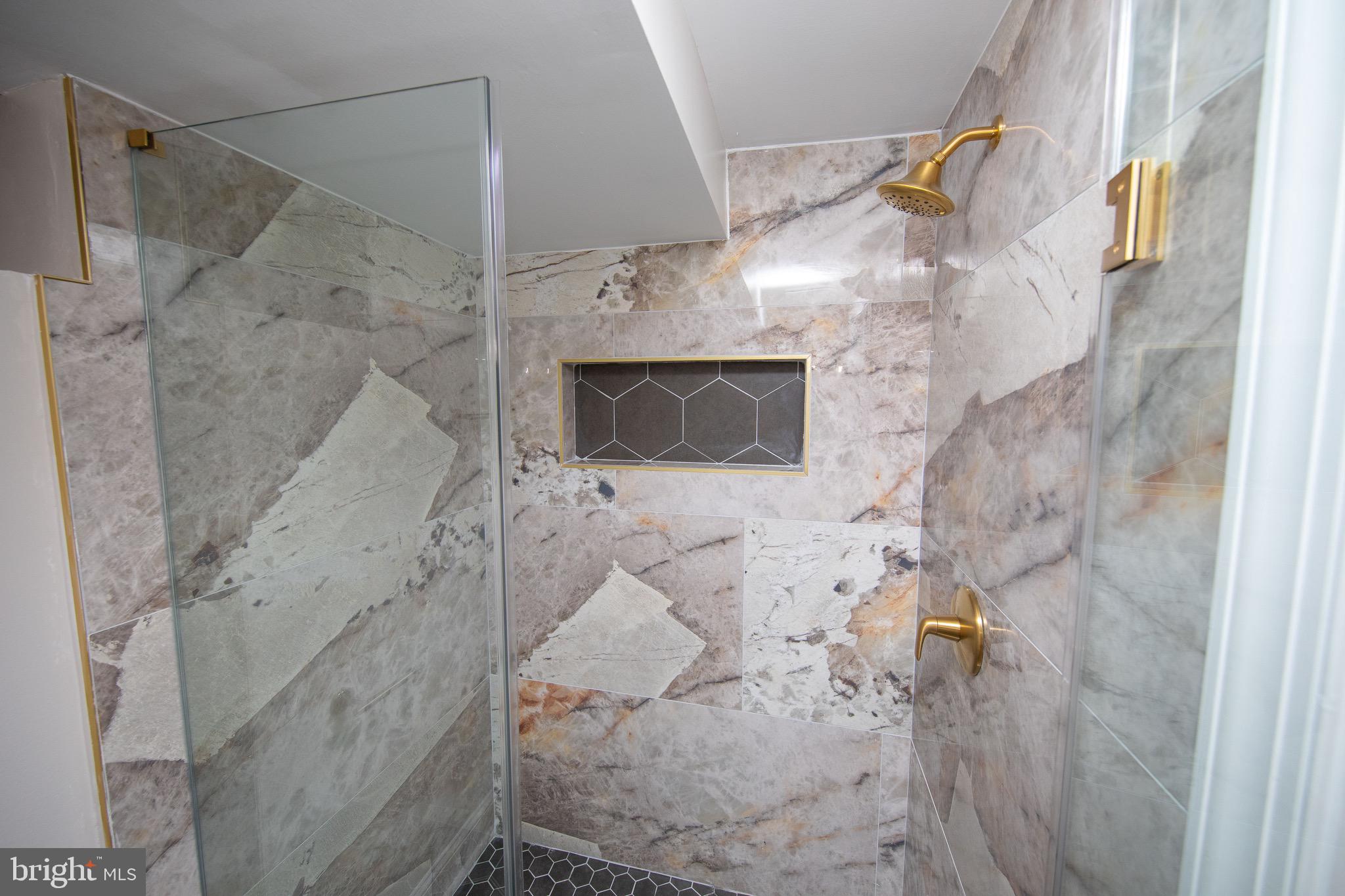 OVERBROOK - Residential