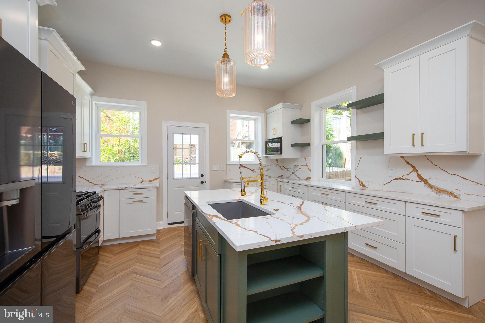 OVERBROOK - Residential