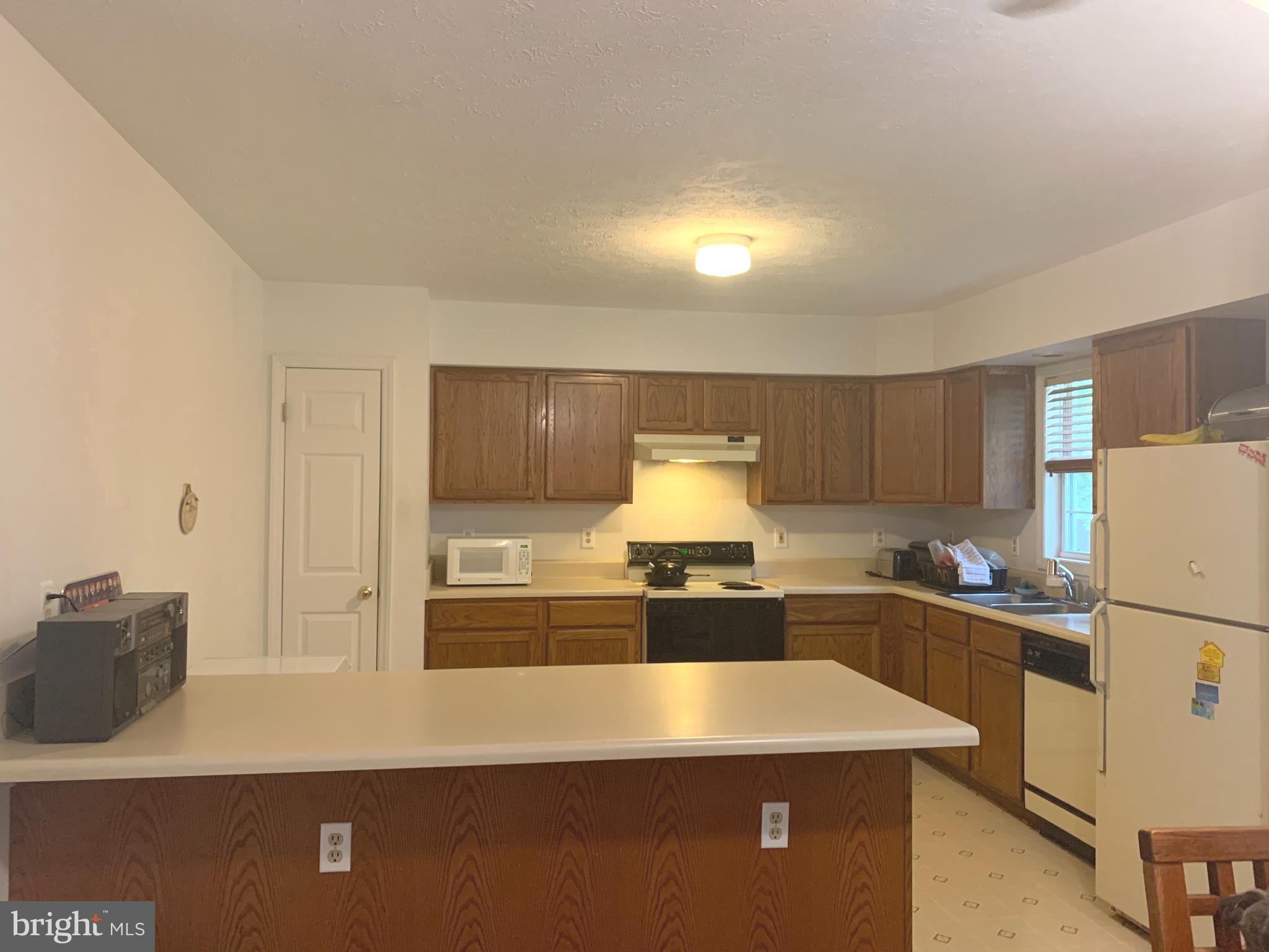 BAYBERRY ESTATES - Residential