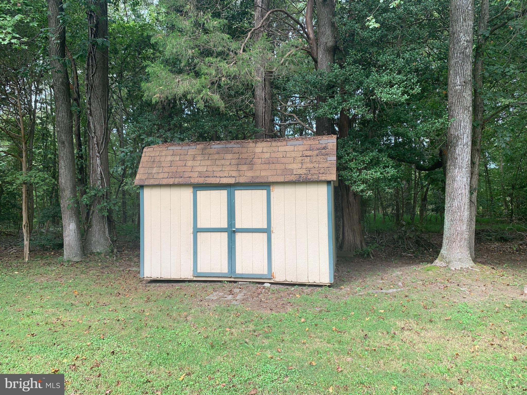 BAYBERRY ESTATES - Residential