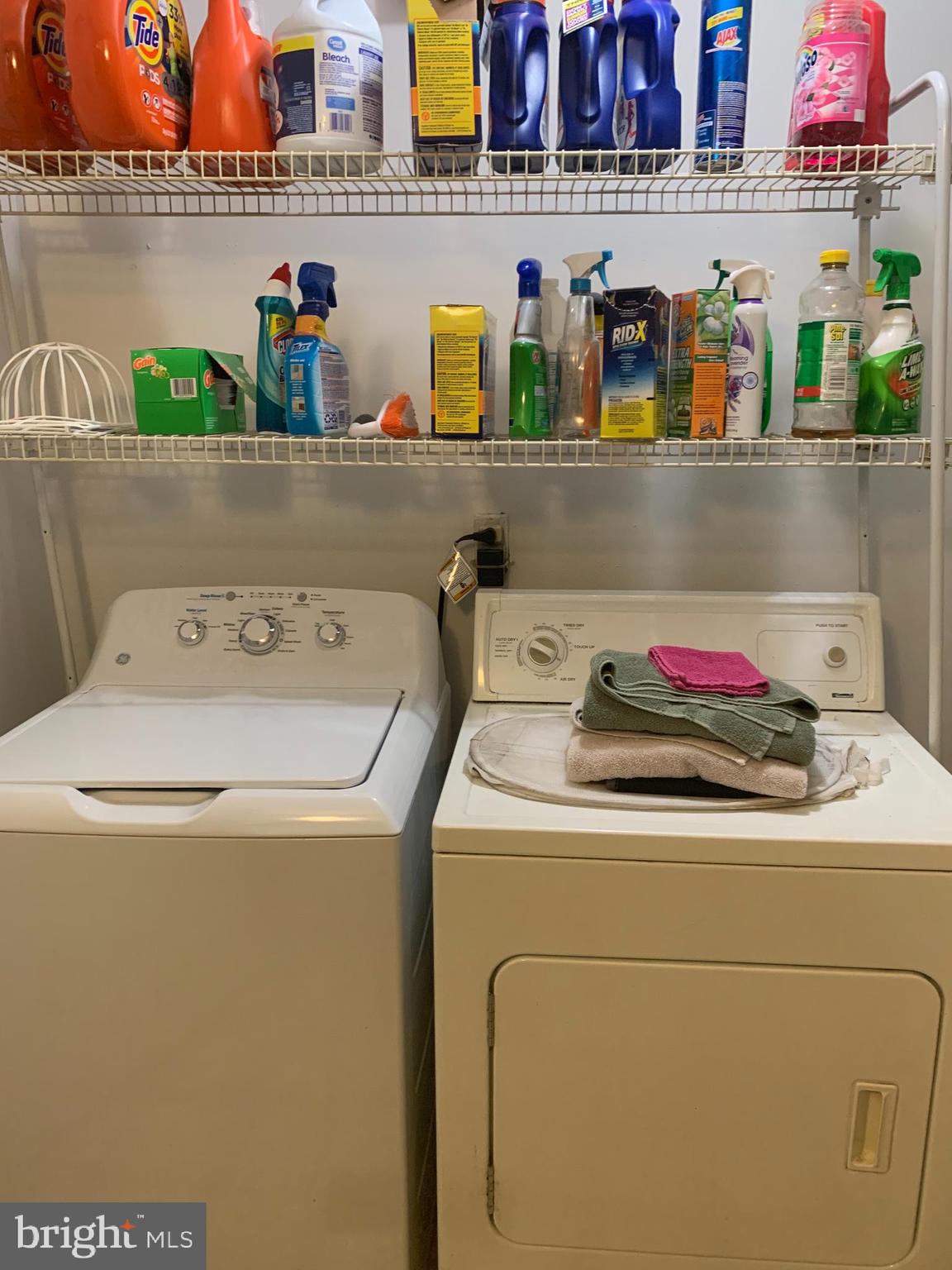 BAYBERRY ESTATES - Residential