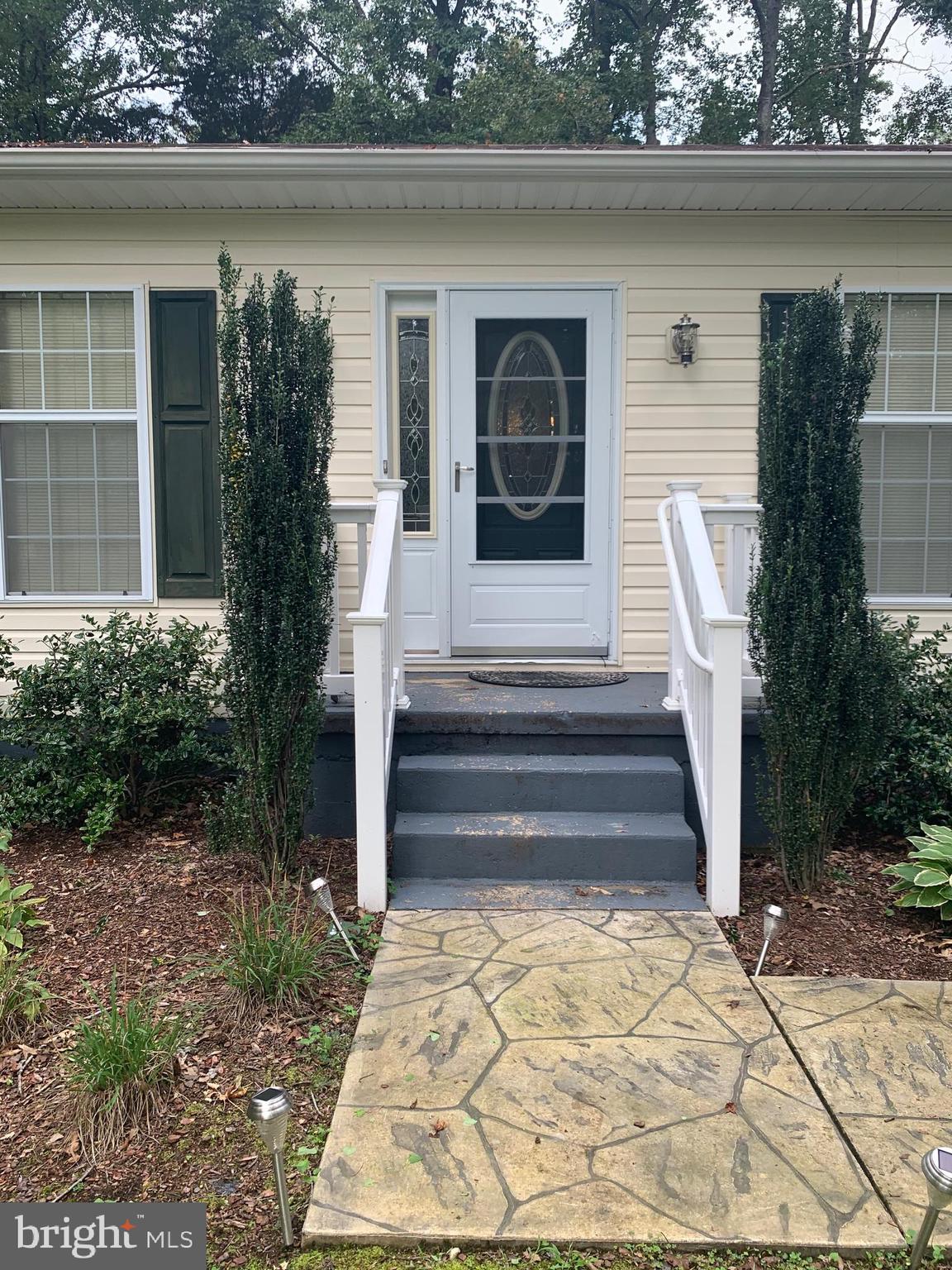 BAYBERRY ESTATES - Residential