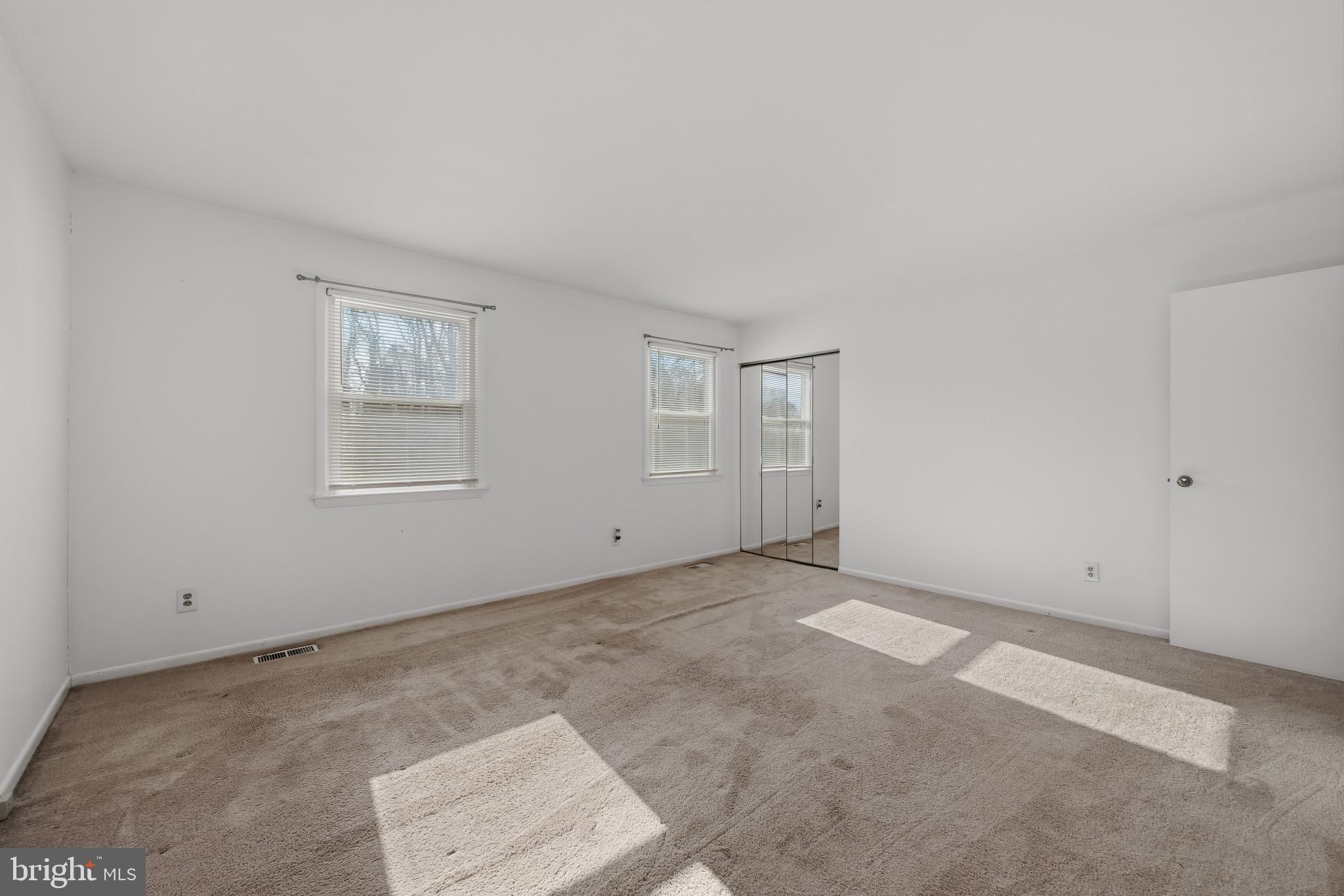 DOUBLE ROCK TOWNHOUSES - Residential