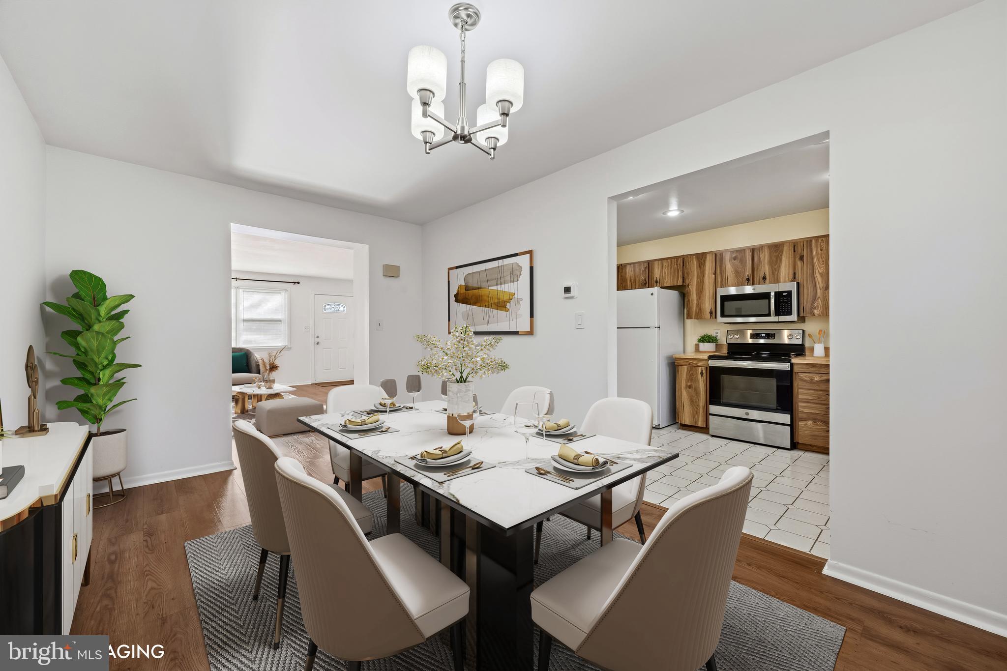 DOUBLE ROCK TOWNHOUSES - Residential