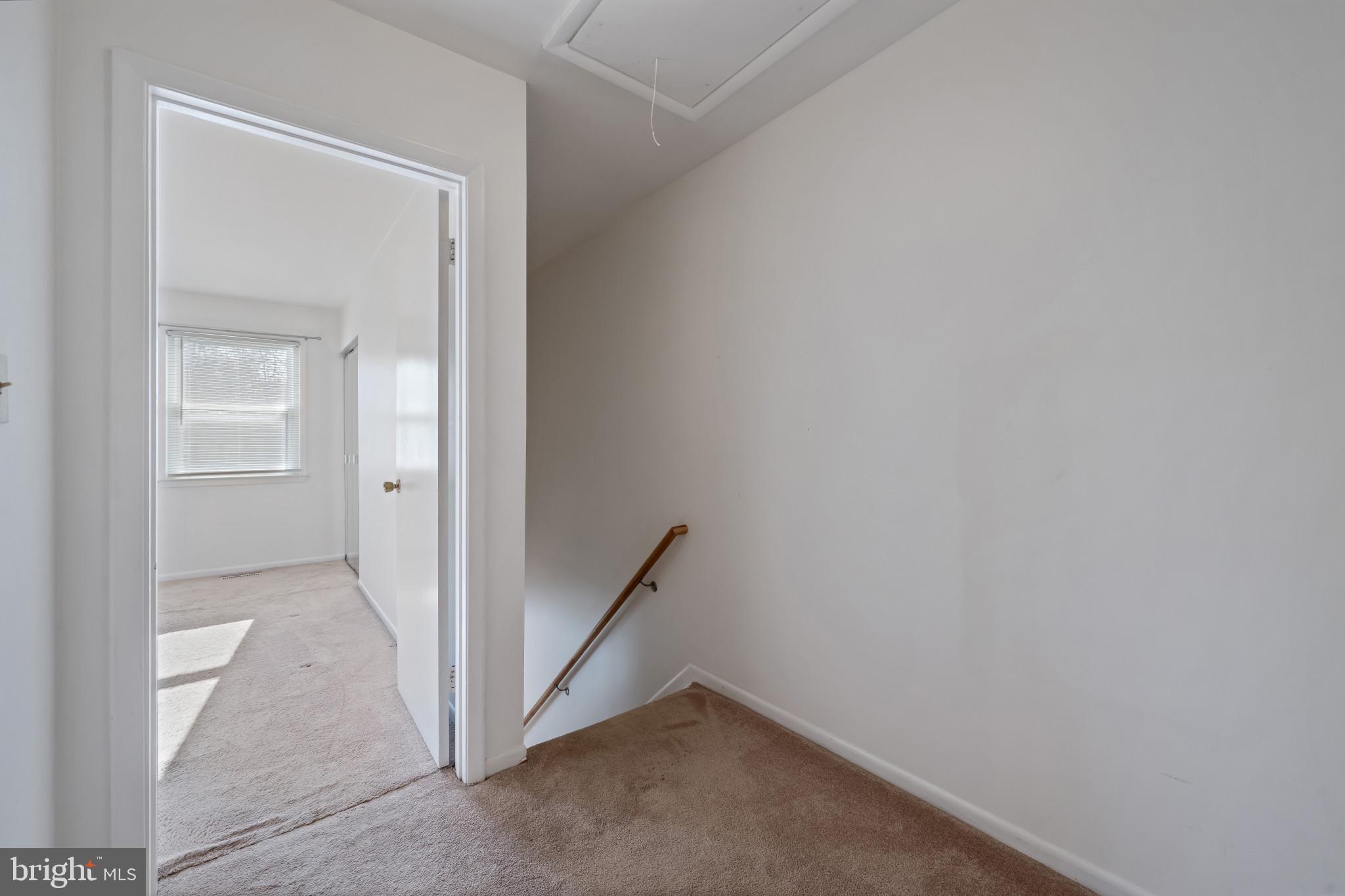 DOUBLE ROCK TOWNHOUSES - Residential