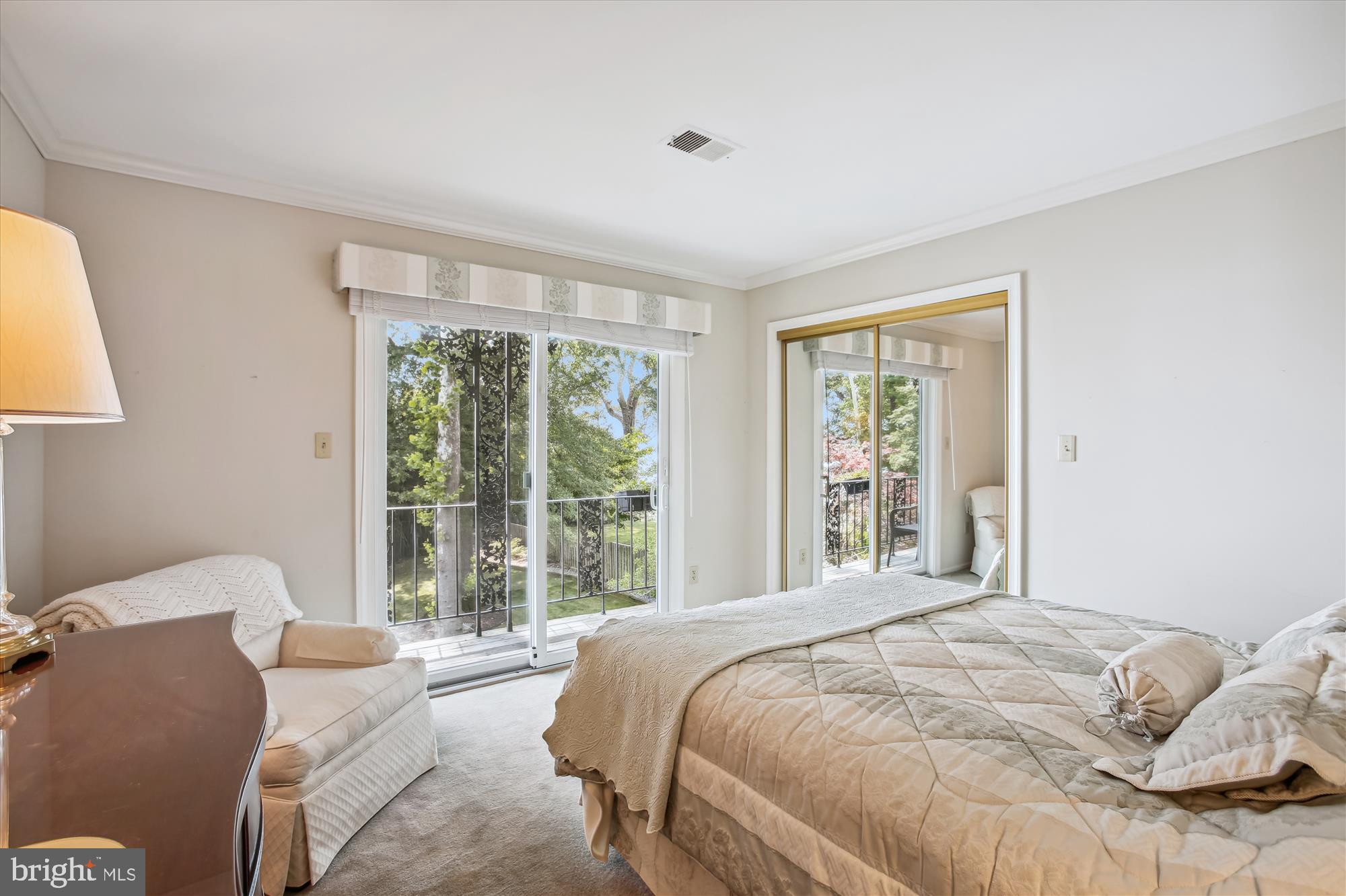 HALLOWING POINT RIVER ESTATES - Residential