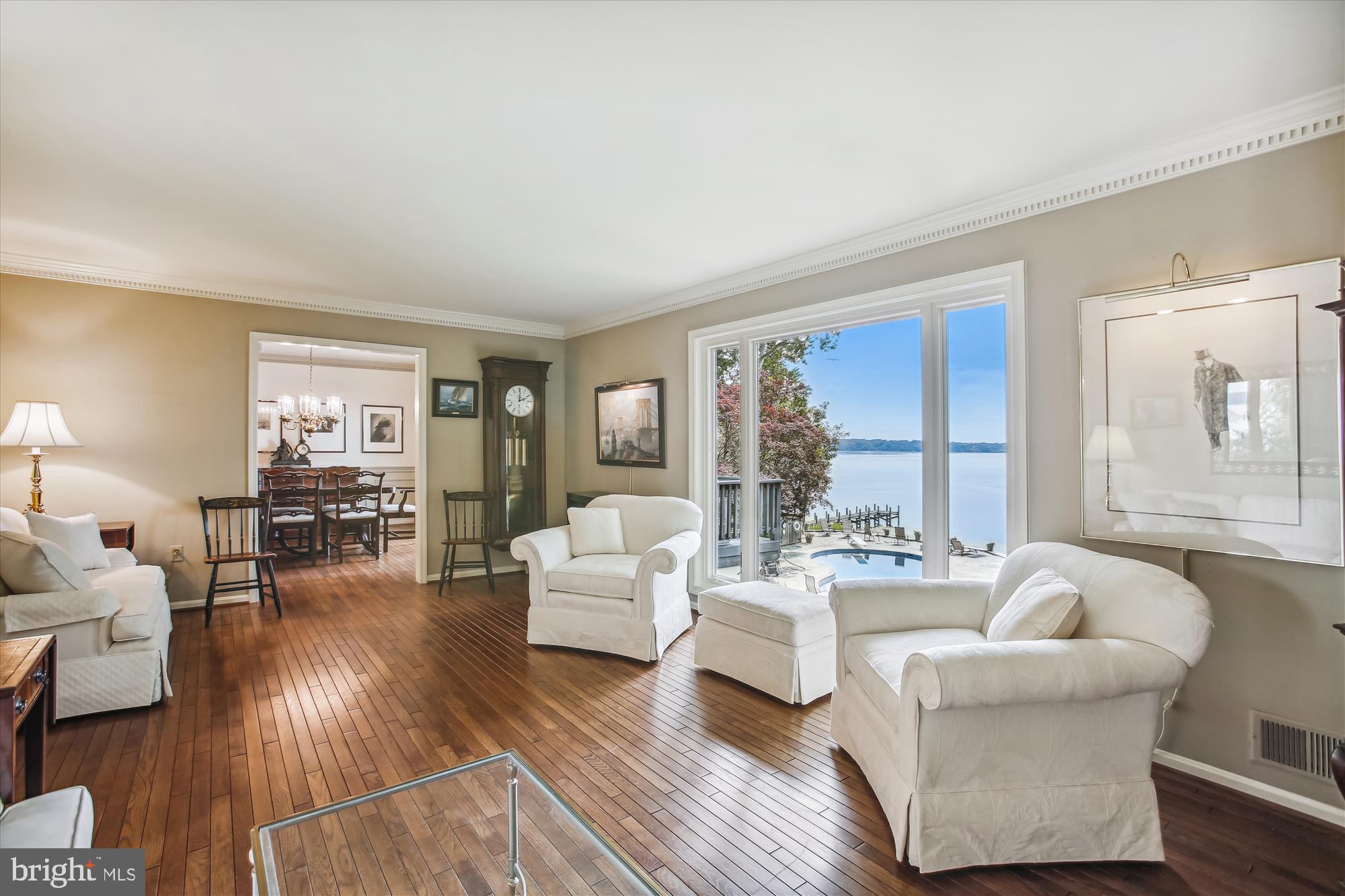 HALLOWING POINT RIVER ESTATES - Residential