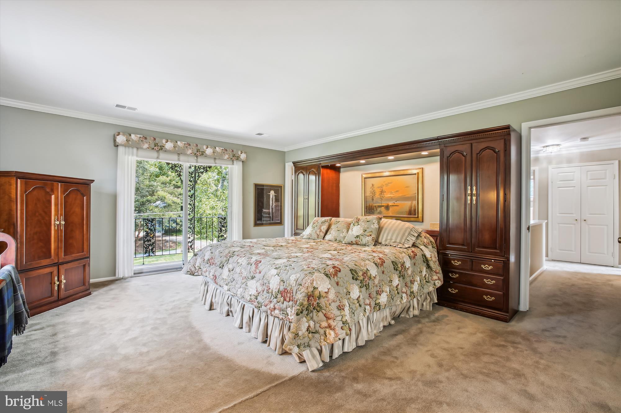 HALLOWING POINT RIVER ESTATES - Residential