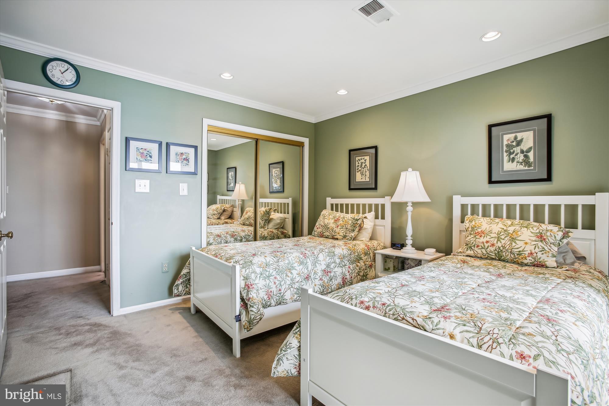 HALLOWING POINT RIVER ESTATES - Residential